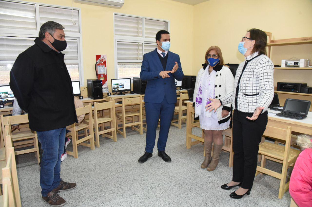 En el Cruce La Picadita en Villafañe se inauguró la obra educativa Nº 1378