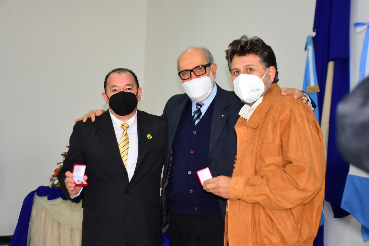 Ibáñez resaltó la marcha del plan de obras y las próximas licitaciones en la provincia