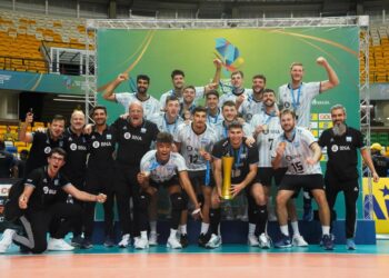 Ezequiel Palacios y Martín López, son campeones del Sudamericano con Argentina