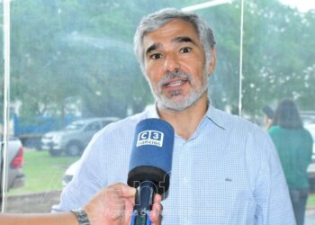 Capacitan a empresarios en modelos de franquicias