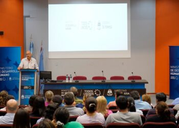 Capacitaron a los equipos de salud del primer nivel de atención para la vigilancia intensificada del dengue y otras enfermedades