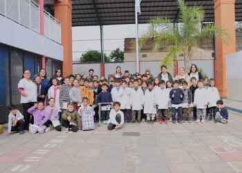 El Ministerio de Comunidad desarrolló una charla informativa sobre la línea 102 en la EPEP Nº 225