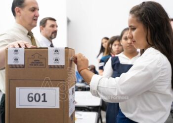 Convocan a los jóvenes a votar con responsabilidad el próximo 22 de octubre