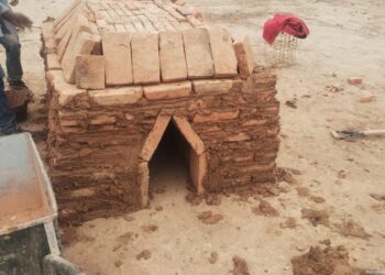 REFSA Hidrocarburos estudia la producción de ladrillos con residuos ambientales de petróleo