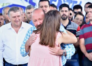 Estudiante de Nivel Superior agradeció al gobernador Insfrán por defender la educación pública