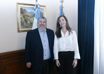La conducción del interbloque del Frente de Todos recibió y dio la bienvenida a la vicepresidenta electa Victoria Villarruel