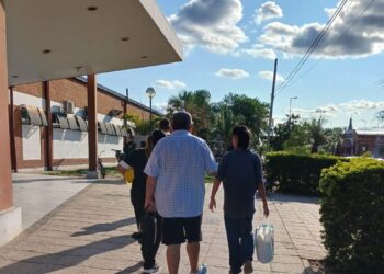 Pacientes de salud mental continúan con las caminatas terapéuticas