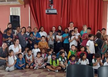 Más de 50 niños y niñas de la Escuela Hogar Don Bosco recibieron completos controles de salud