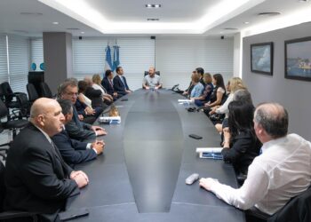 El Gobernador recibió a legisladores justicialistas luego del juramento