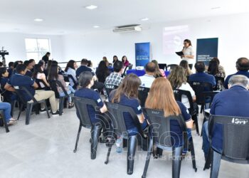 Personal del Ministerio de Gobierno recibió capacitación en Ley Micaela