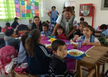 Los comedores escolares funcionarán con normalidad durante el receso