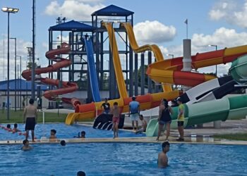 Estudiantes del Departamento Bermejo visitaron el Parque Acuático “17 de Octubre” y el Polo Científico, Tecnológico y de Innovación