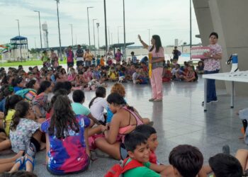 En la colonia de vacaciones, niñas y niños siguen aprendiendo a cuidar su salud bucal entre juegos y diversiones