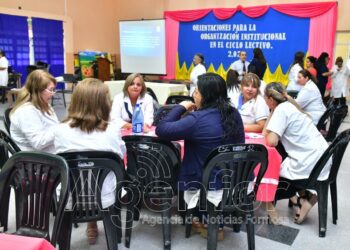 Directivos capitalinos de primaria participaron de la jornada de Orientación para la Organización Institucional