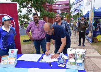 Rubricaron convenio entre Soberanía Alimentaria Formoseña y la planta Nutrifor