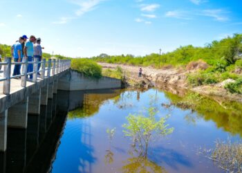Constatan el buen funcionamiento de obras hídricas para garantizar el vital líquido en Lugones