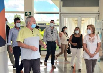 El secretario de Ciencia y Tecnología de la provincia visitó el CMNR