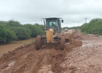 DPV actuó rápidamente para rehabilitar caminos afectados por las lluvias en zonas oeste y norte de la provincia