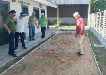 El IPS continúa asistiendo de manera integral a los adultos mayores