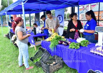 La feria paippera móvil continúa visitando los barrios capitalinos