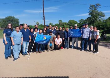 Jornada de servicios esenciales y acompañamiento comunitario en la Isla Apando