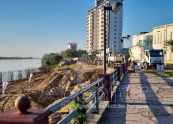 Prosigue la ejecución de muro de contención en la Costanera capitalina