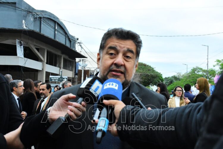 Jorge González, ministro de Gobierno, Trabajo, Seguridad y Justicia.