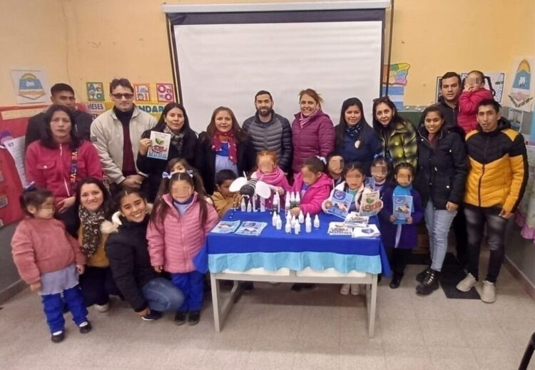 Alumnos del JIN N° 32 de la localidad de Pozo del Tigre.