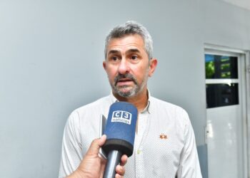 Malich informó que el Gobierno nacional dispuso reactivar sólo ocho obras de las 50 que paralizaron en la provincia