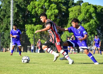 Liga Formoseña de Fútbol: Defensores de Evita y Municipal de Laishí son nuevos escoltas
