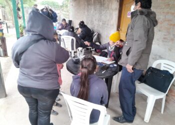 Completos servicios de salud gratuitos en los barrios de Palo Santo