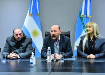 Complemento Docente por Servicios: Un nuevo beneficio para los docentes estatales