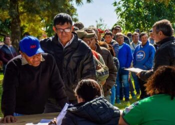 Inició el ciclo productivo 2024/25 de cultivos de maíz y cucurbitáceas en localidades del interior provincial