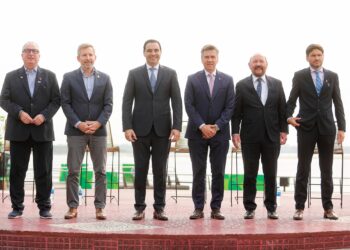 Insfrán firmó el “Tratado de Integración de la Región Litoral”