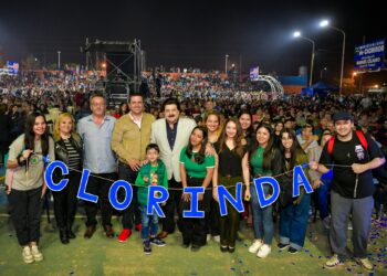 El vicegobernador Solís acompañó a Laguna Naineck y Clorinda en los festejos por los aniversarios