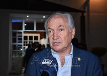 Zanín anticipó que presentarán un proyecto de ley para declarar en emergencia a las pymes por estar “destruidas”