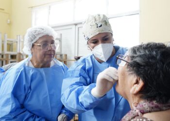 Más de 150 vecinos fueron beneficiados con una nueva entrega de prótesis dentales gratuitas