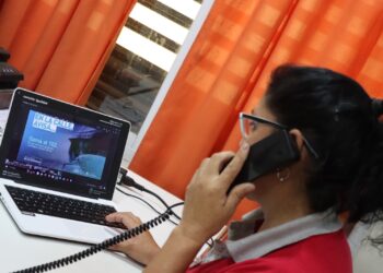 Línea 102: Capacitan a asesores telefónicos para mejorar el abordaje de situaciones de vulneración de derechos de la infancia