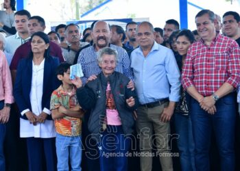 Intendentes de Fontana e Ibarreta coincidieron en que “tenemos un Gobernador que es protagonista de la unidad, organización y solidaridad”