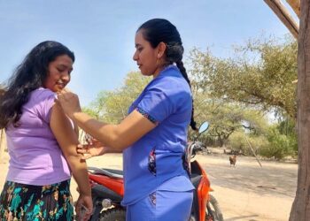 En la comunidad Lote 8 se realizó una productiva jornada de vacunación en terreno