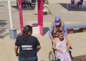 Personas con discapacidad pueden acceder a las mamografías gratuitas que ofrece el camión sanitario