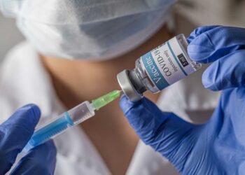 COVID-19: Marcaron como imprescindible cortar la transmisión del virus para disminuir los casos e interrumpir el brote