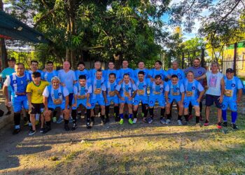 Invitado por el Club Atlético 1º de Mayo, el Vicegobernador compartió un “sábado de fútbol”