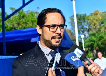 Vera: “Paoltroni hizo una espectacular demostración de ignorancia, inutilidad y menosprecio hacia el pueblo formoseño”