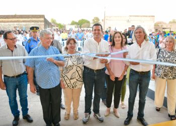 El vicegobernador Solís encabezó la habilitación de la nueva terminal de ómnibus de Palo Santo