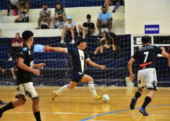 Franjeados y Sanagus festejaron en la ida de los cuartos de final