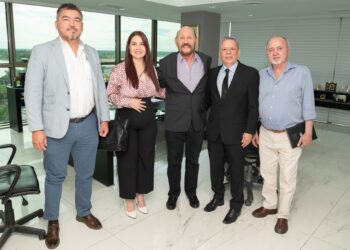 El gobernador Insfrán se reunió con la cónsul de Paraguay en Clorinda