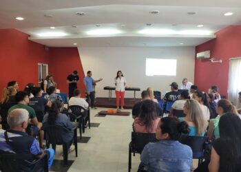 Se desarrolló un taller de RCP para docentes en el Hospital Distrital de Clorinda