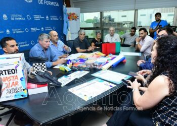 Expectativa de comerciantes tras lanzamiento de canasta escolar “Vuelta a Clases 2025”