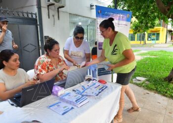 Brindan asesoramiento a la inscripción al subsidio energético en diferentes puntos de la ciudad